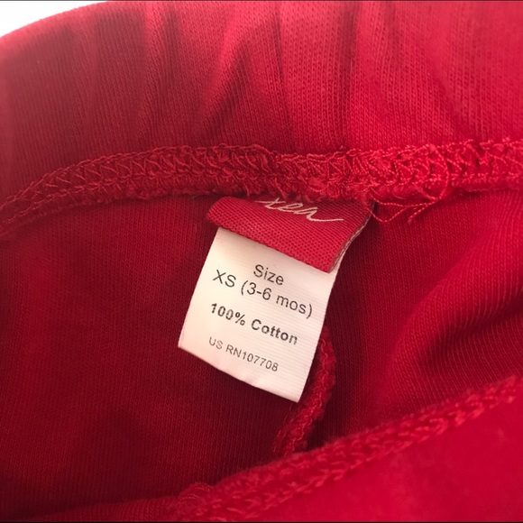 Bundle of red shorts and red pants/leggings - Picture 7 of 7